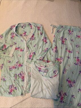 Carol Hochman Floral Mint Green 3-Piece Pajama Set with Lavender Accents